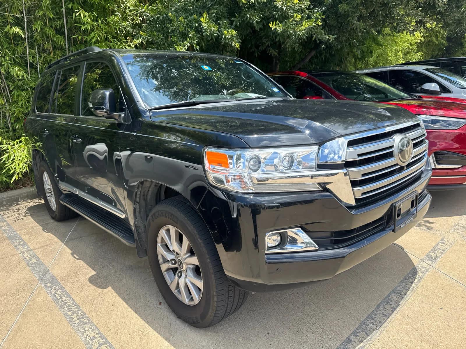 toyota land cruiser 2019 JTMCY7AJ5K4080042 image toyota land cruiser 2019 JTMCY7AJ5K4080042 image